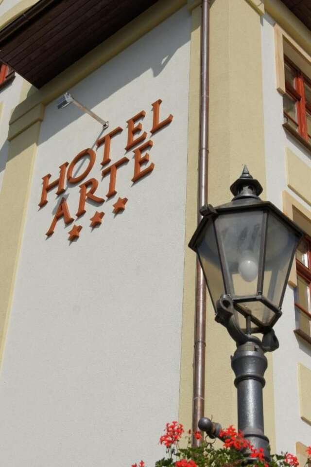Отель Arte Бжег-6